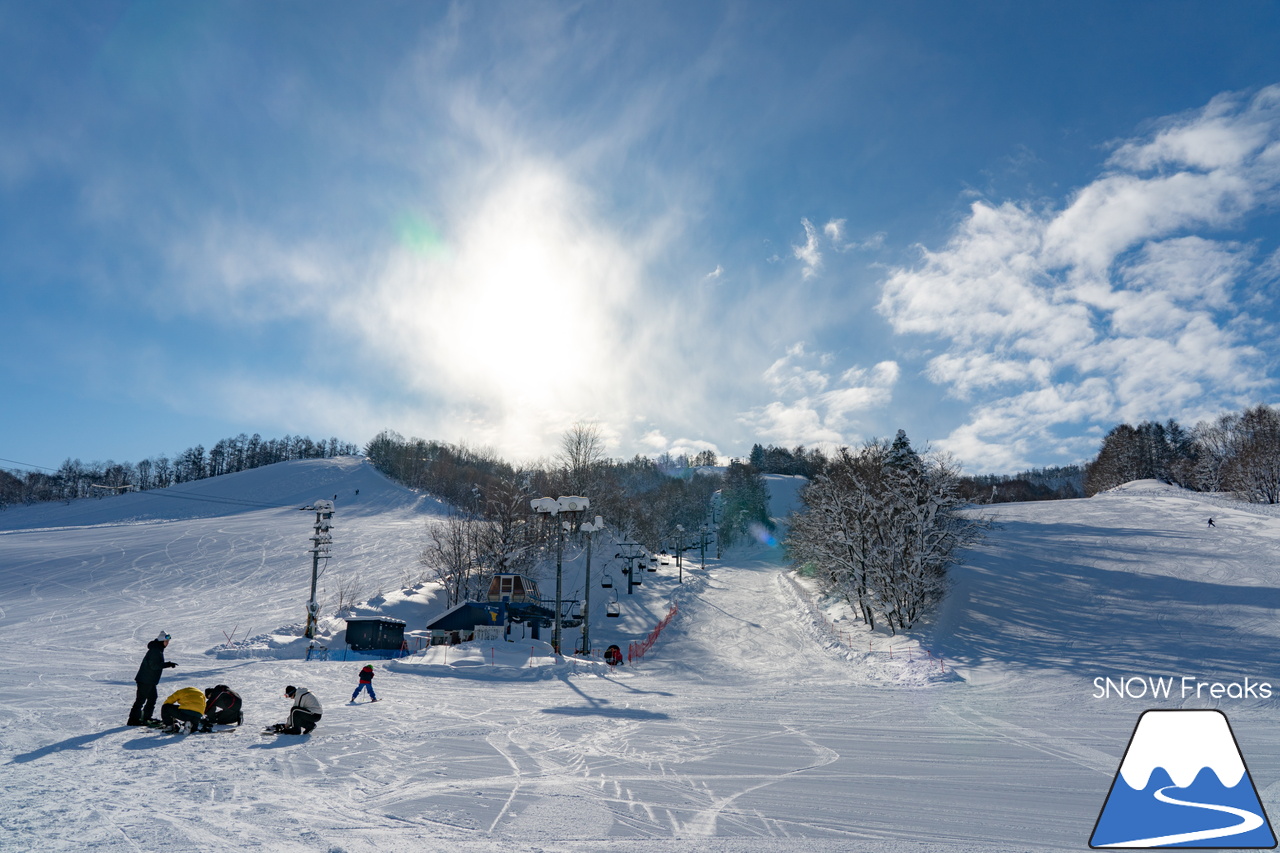 美唄国設スキー場｜豪雪・美唄からメリークリスマス！現在、道内屈指の積雪量。ということで、コンディションは最高です！